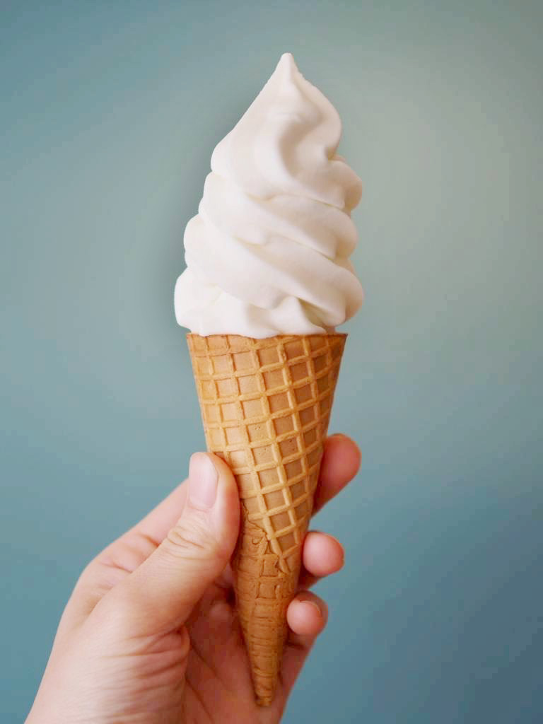 ソフトクリーム オレンジ